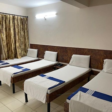 Sri Durgamba Lodge Bengaluru Zewnętrze zdjęcie